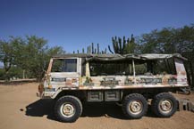 desert safari tour vehicle - desertica los cabos - multi-adventure park 
