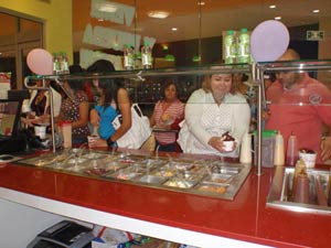 YogurLicious Frozen Yogurt - Cabo San Lucas