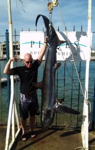 pisces-cabo-shark-dec-2013