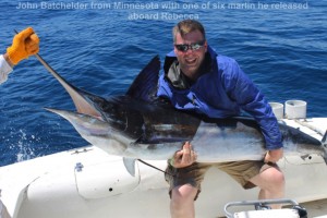 pisces-fleet-marlin-released-07apr14