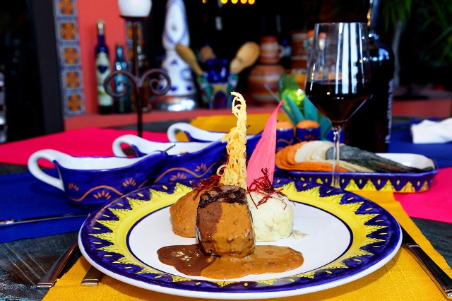 Hacienda el Coyote - Restaurant & Tequila Lounge - Cabo San Lucas, Los Cabos, Mexico