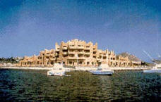 Marina Cabo Plaza