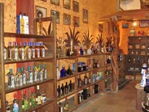 tequilas y tequilas boutique store in cabo san lucas